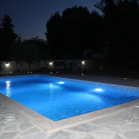 Villa Calma, Recharge Your Body And Mind Gabonjin Exterior photo